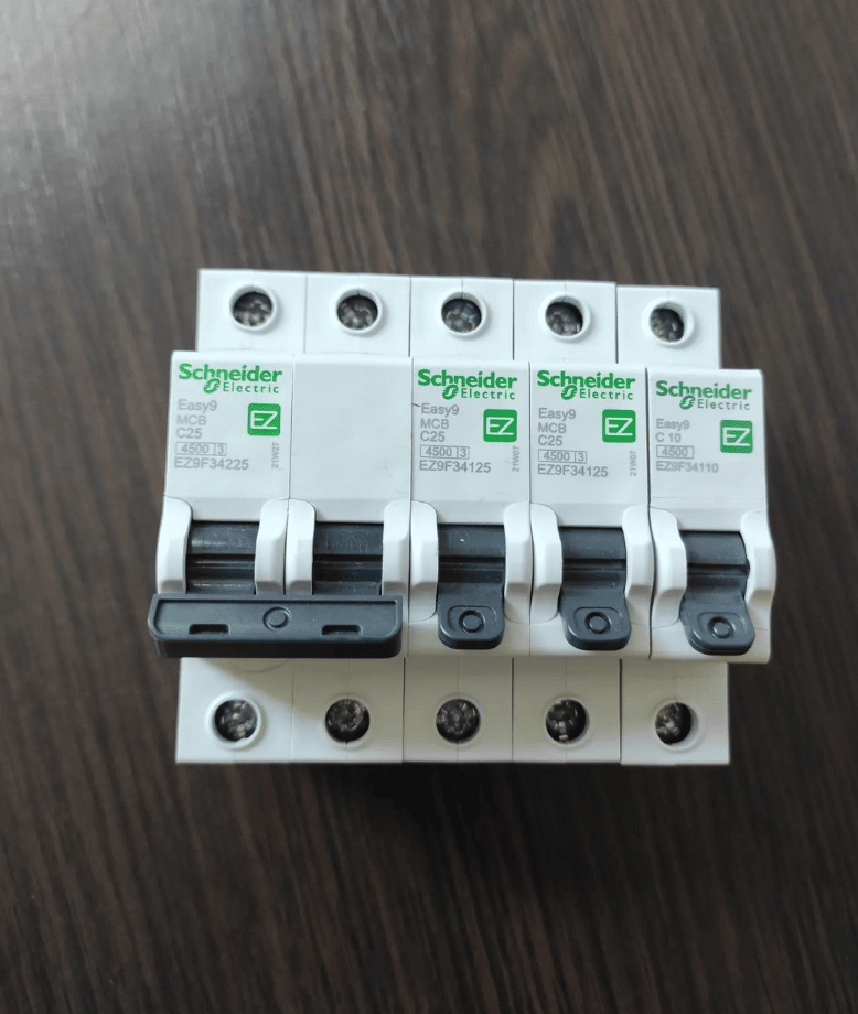 Easy9 Schneider Electric MCB