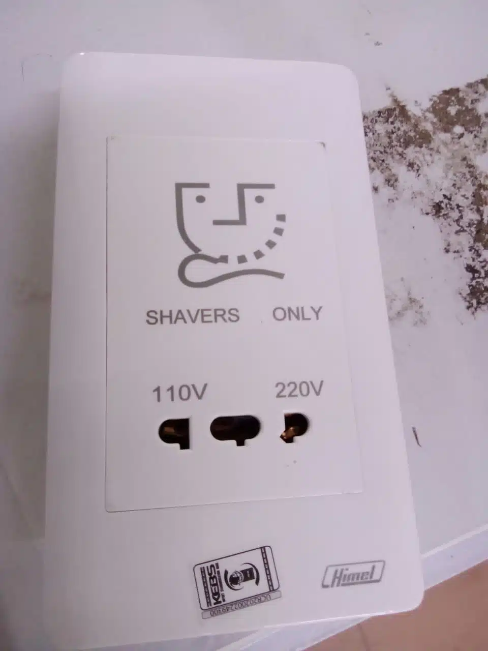110V Shaver Socket