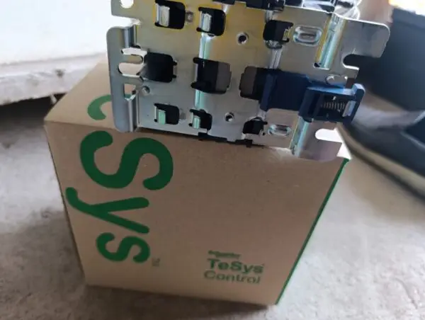 50KVAR Schneider Electric contactor