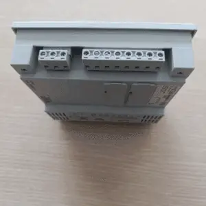 DCRL8 Lovato Controller